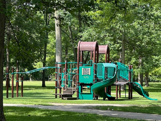 Robinwood Park - Image 1