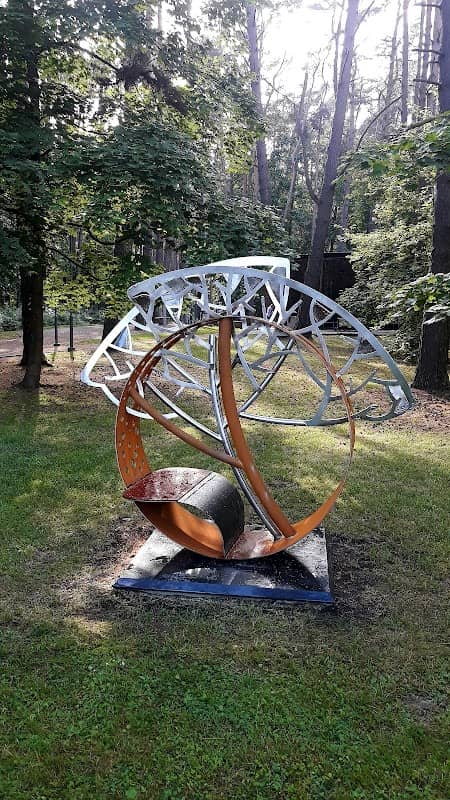 Vytauto Karčiauskas sculptura 2 - Image 1