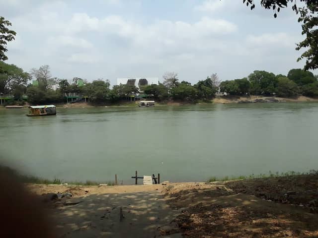 Tourist spring Monteria - Image 1