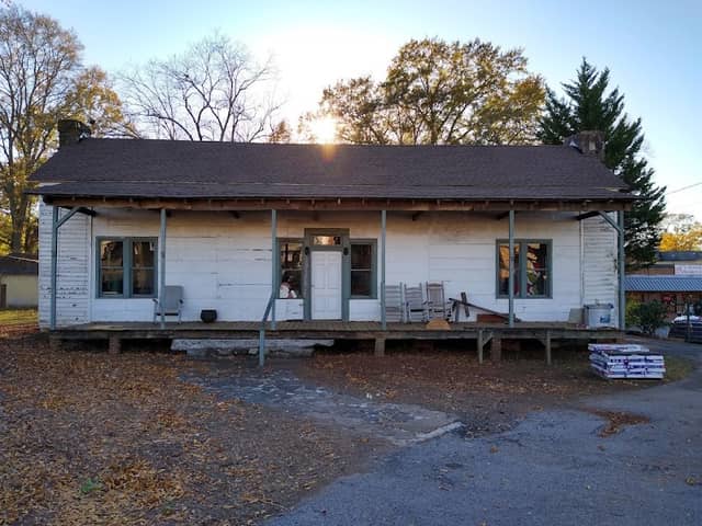 Wick's Tavern Historic Site - Image 1