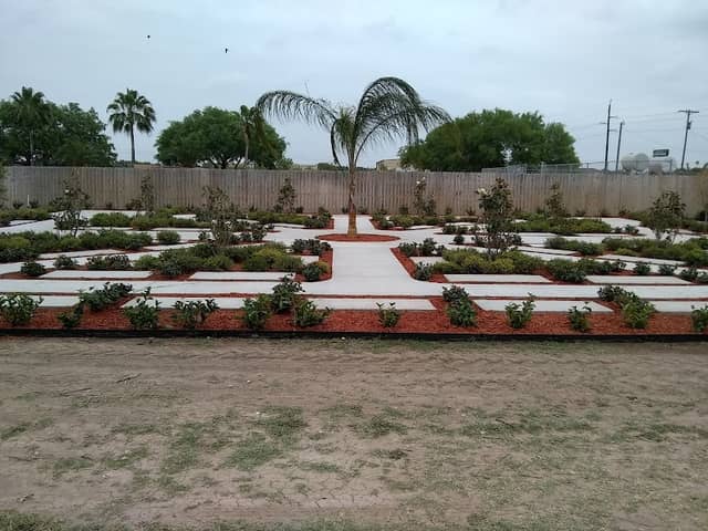 Palm Valley Memorial Gardens - Image 3