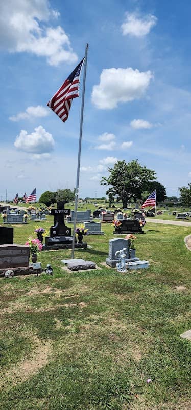 Sallisaw Cemetery - Image 1