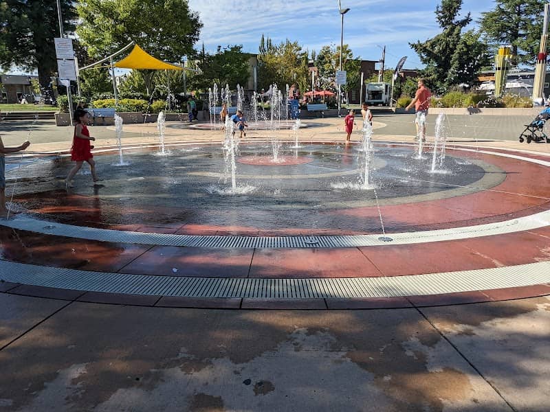 Gresham Arts Plaza - Image 1
