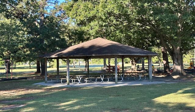 Toisnot Park - Image 3