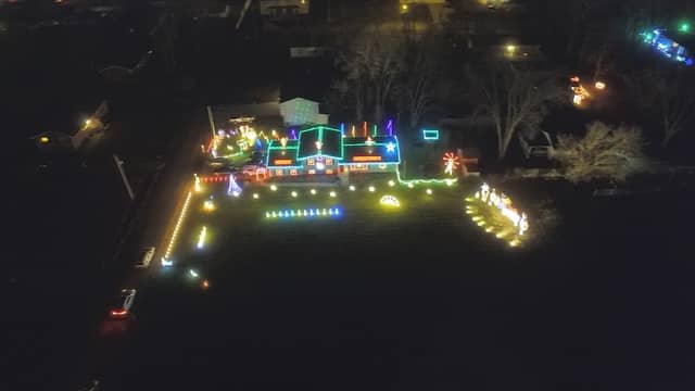 Walker‘s Winter Wonderland (Christmas Light Show) - Image 2