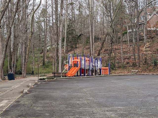 Earle Anderson Park - Image 2