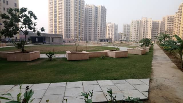Main park - Image 1