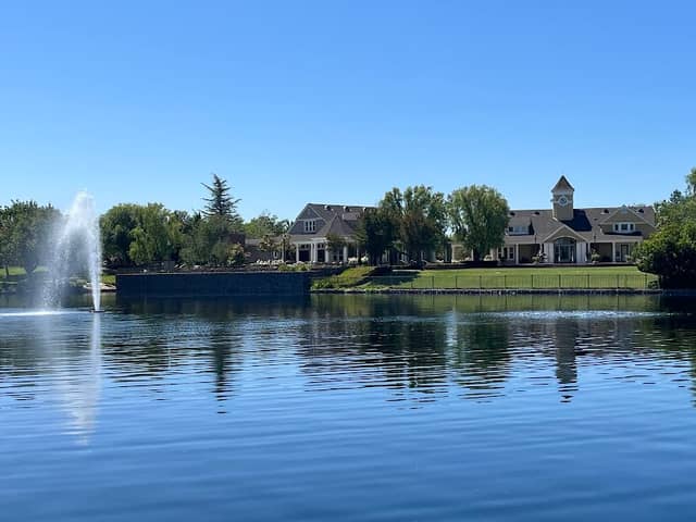 Harveston Lake Park - Image 2
