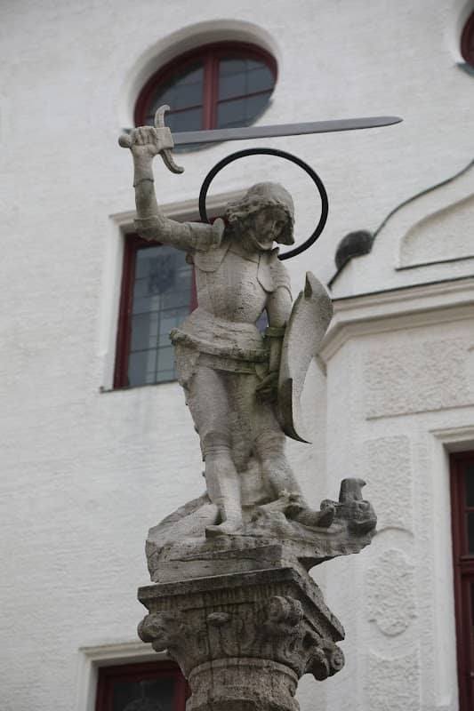 St. Georg-Brunnen - Image 1