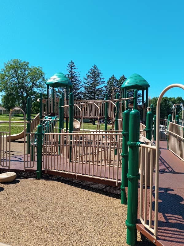 Tower Park - Image 2
