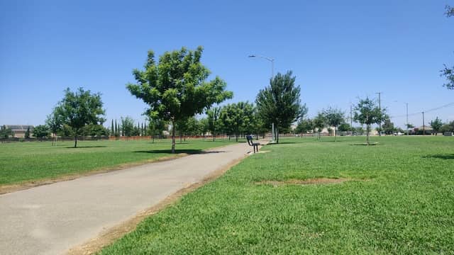 Donny Wright Park, Dog Park - Image 1