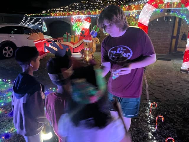 Christmas On Saurel - Image 3