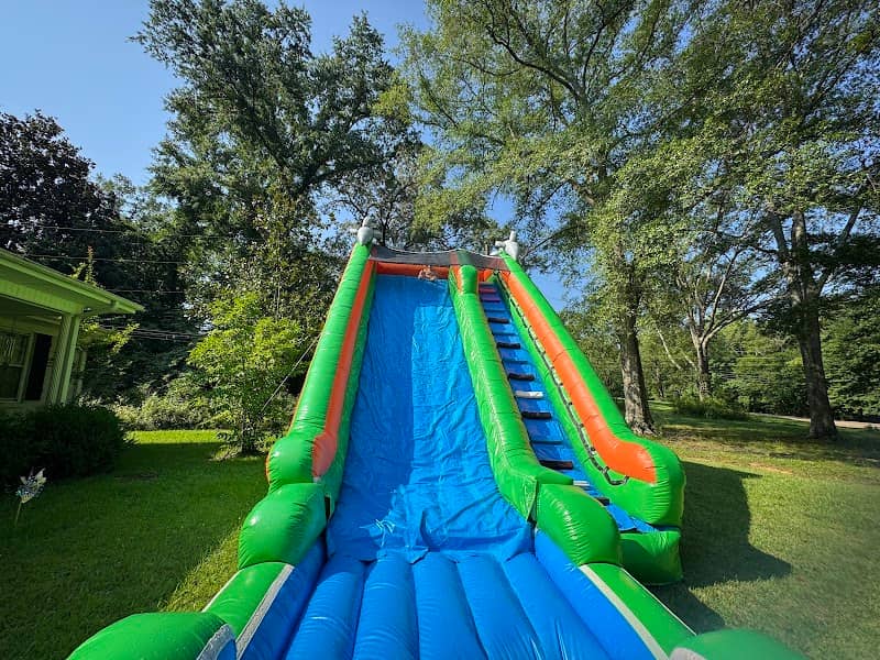 FUN DAY Inflatables, LLC - Image 1