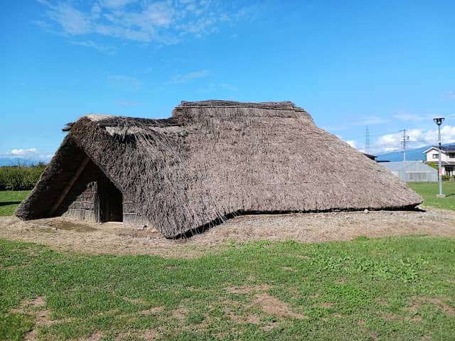 Hiraide Heritage - Image 1
