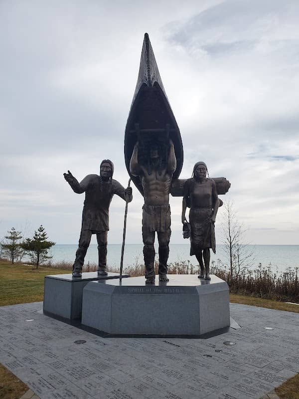Spirit of the Rivers Monument - Image 1
