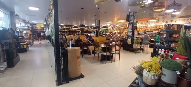 Praça Posto BR - Image 1