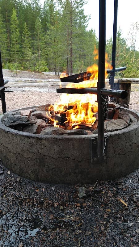 Keljonkangas Lean-to Shelter - Image 1