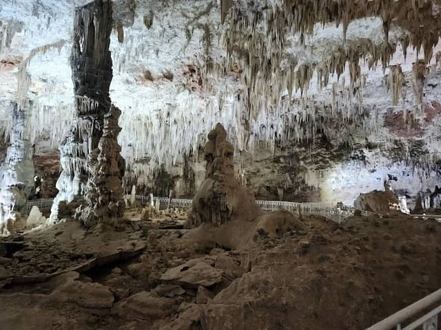Entree des Grottes de Ain-Fezza - Image 2