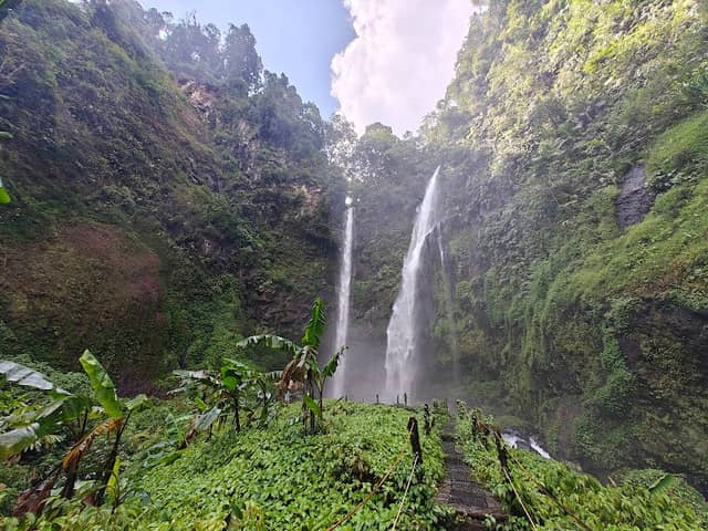 Lembah Purba - Image 1