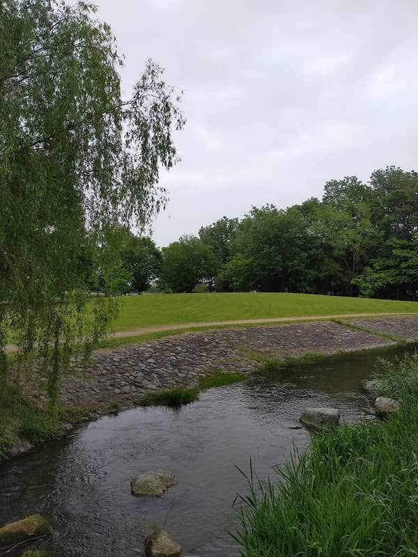 Shirasawa Park - Image 1