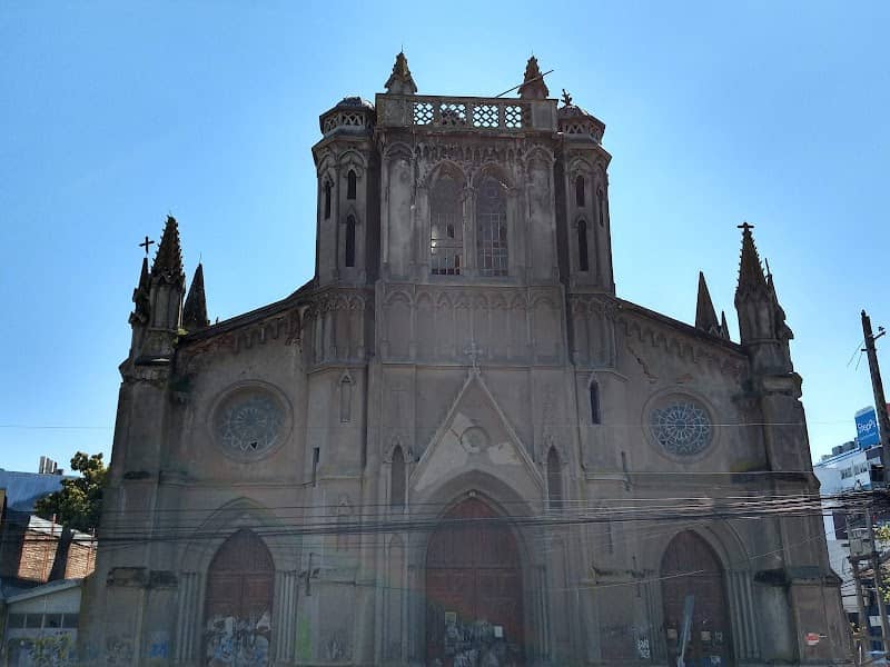 Plaza La Victoria, Talca, Chile - Image 2