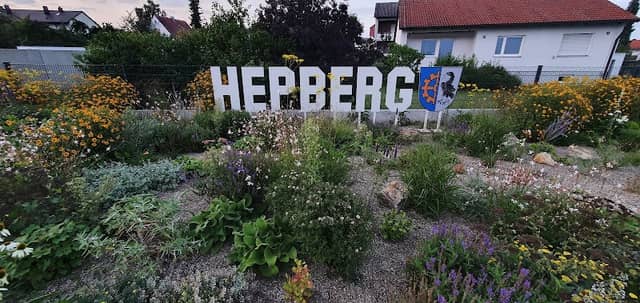 Hepberg-Schriftzug - Image 1