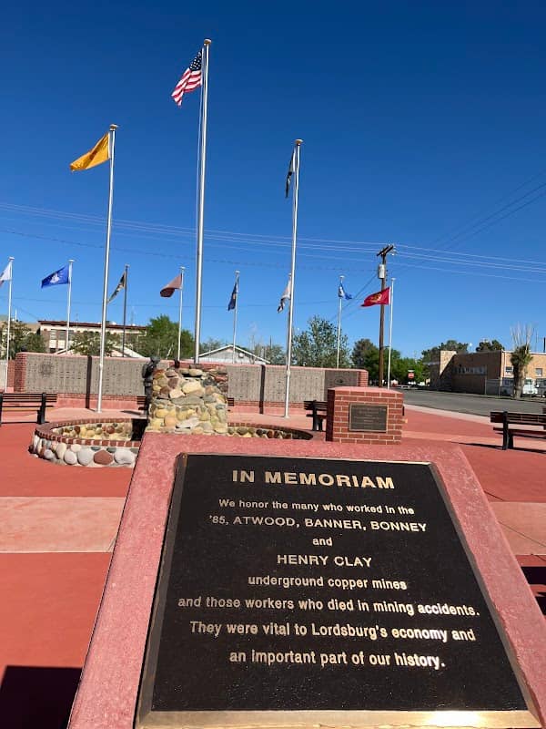 Lordsburg Memorial Park - Image 2