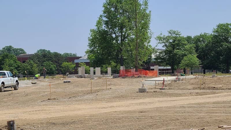 Lafollette Grove - Image 2