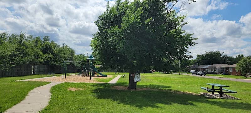 Elks Park - Image 2