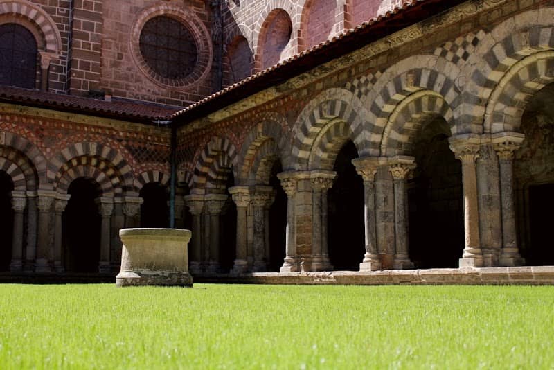 Cloître de la Cathédrale du Puy-en-Velay - Image 1