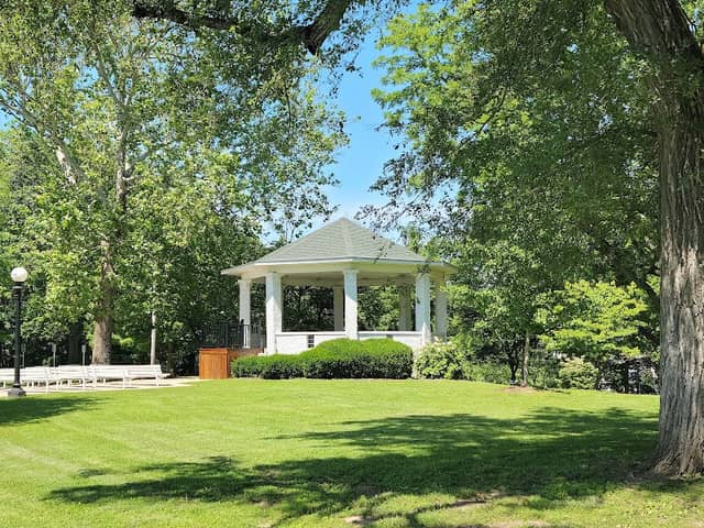 Riverview Park - Image 2