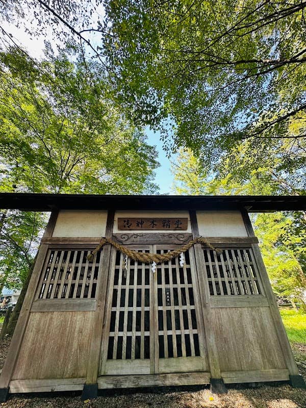 御神木鞘堂 - Image 1