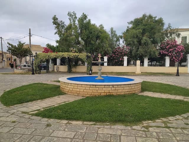Πλατεία Μαρκά - Image 1