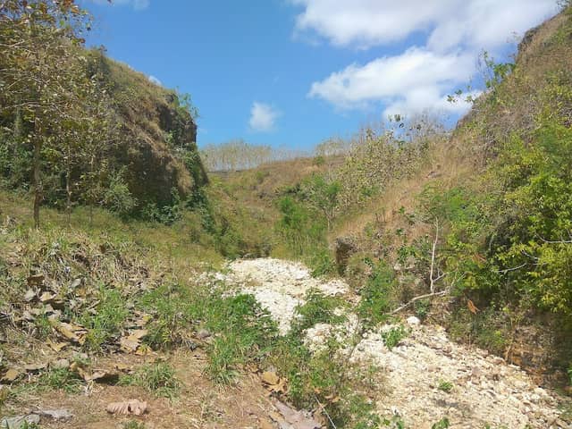 Goa Ngeleng - Image 1
