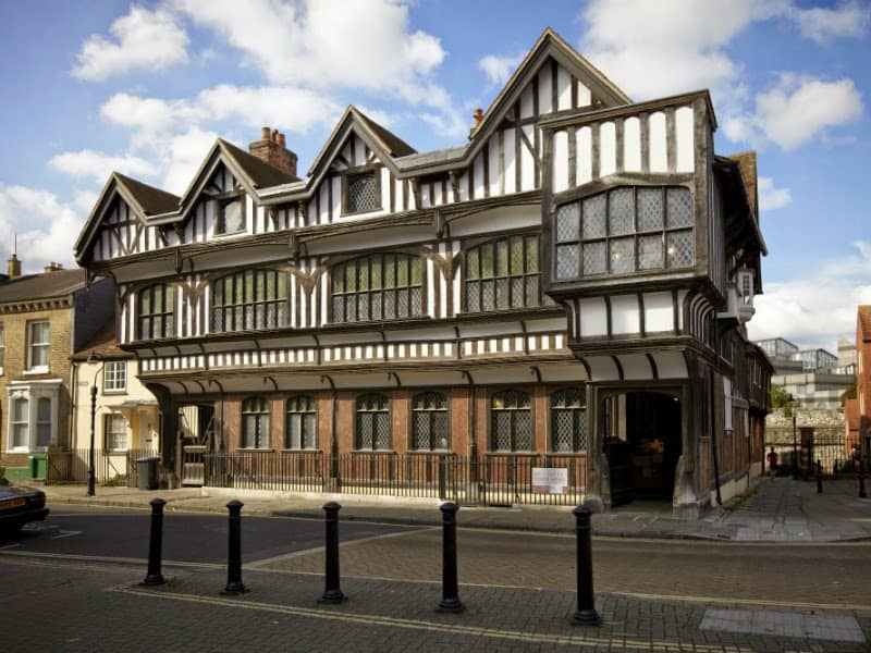 Tudor House & Garden - Image 1