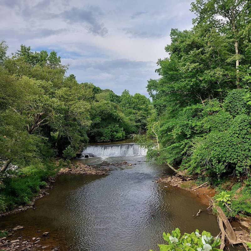 Oxbo Linear Park - Image 1