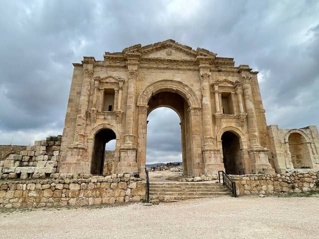 Arch of Hadrian - Image 1