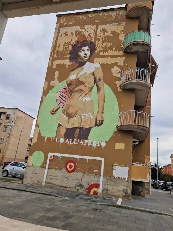 Murals of Gina Lollobrigida - Image 1