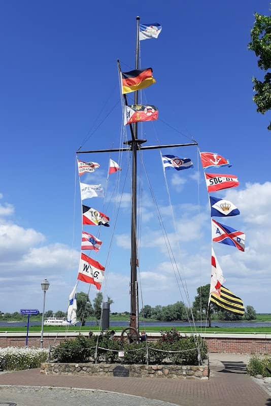 Schiffermast Hitzacker - Image 1
