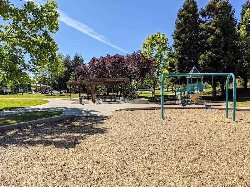 Lester J Knott Park - Image 1