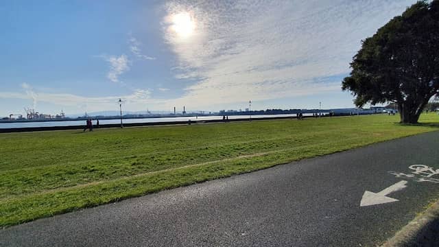 Clontarf Promenade - Image 1