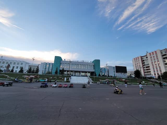 Orkhon province main square - Image 1