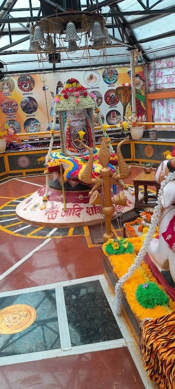 Swami Vivekananda Statue - Image 1