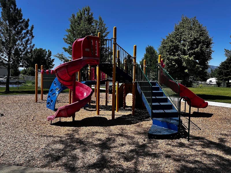 Anhder Park - Image 2