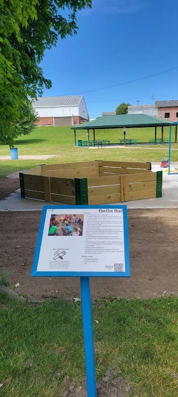 Morrison Park - Image 1