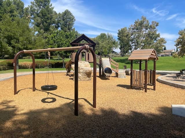Mountain View Park - Image 2