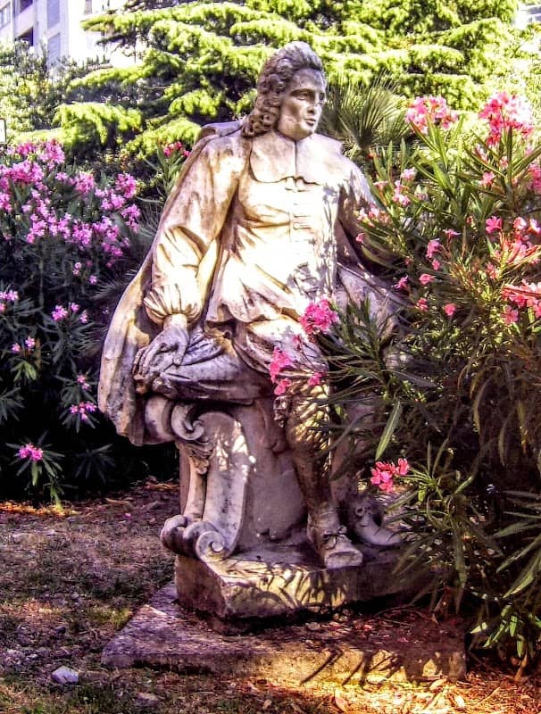 Statue dei Benefattori del Pammatone - Image 2