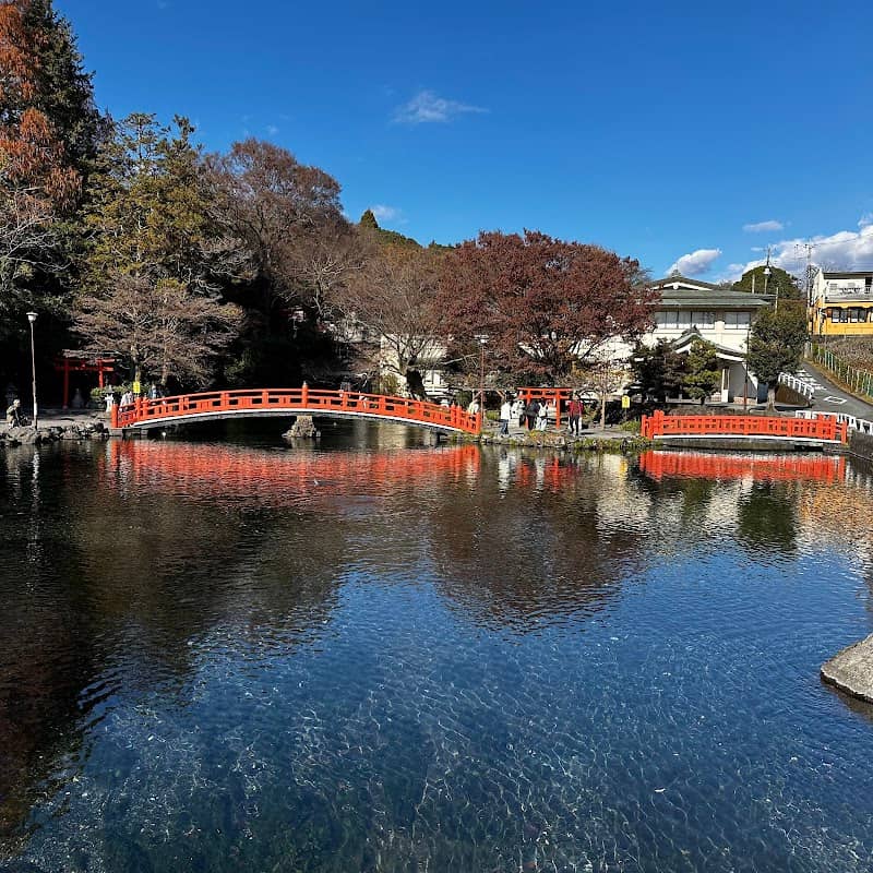 Fujisan Hongu Sengen Taisha Shrine - Image 3