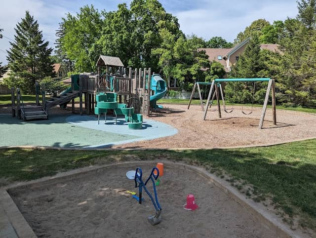 Charley Laing Memorial Park - Image 1