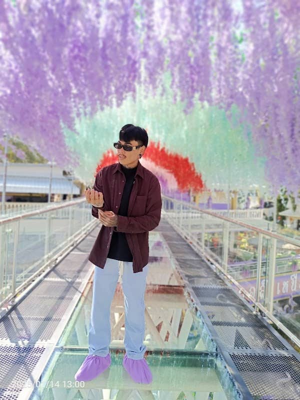 จุดขึ้นรถไปสกายวอล์ค - Image 1